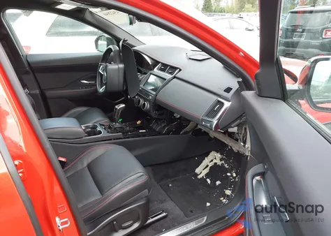 2020 Jaguar E-Pace Checkered Flag Edition P250 Awd Automatic z USA, uszkodzony, nr VIN SADF12FX7L1011894